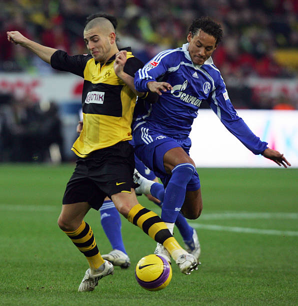 背后的真正 背后的真正