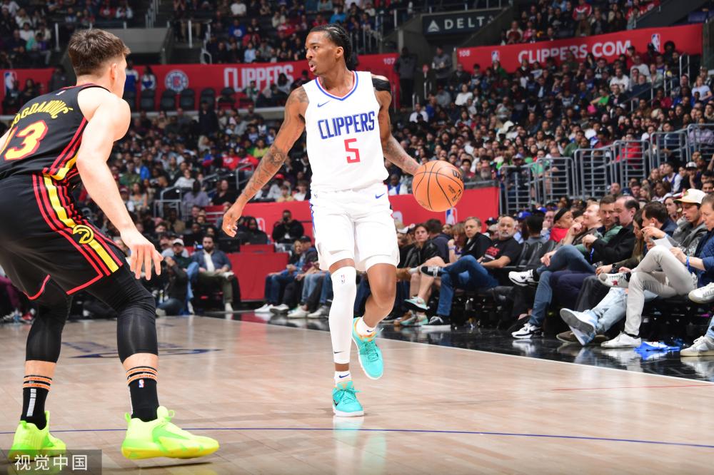 替补登场 替补登场