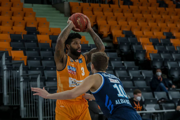 为球队争取 为球队争取